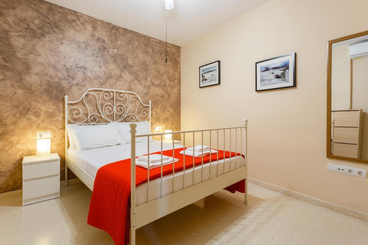 Puerta San Felix Free Parking By Cadiz4Rentals Екстериор снимка